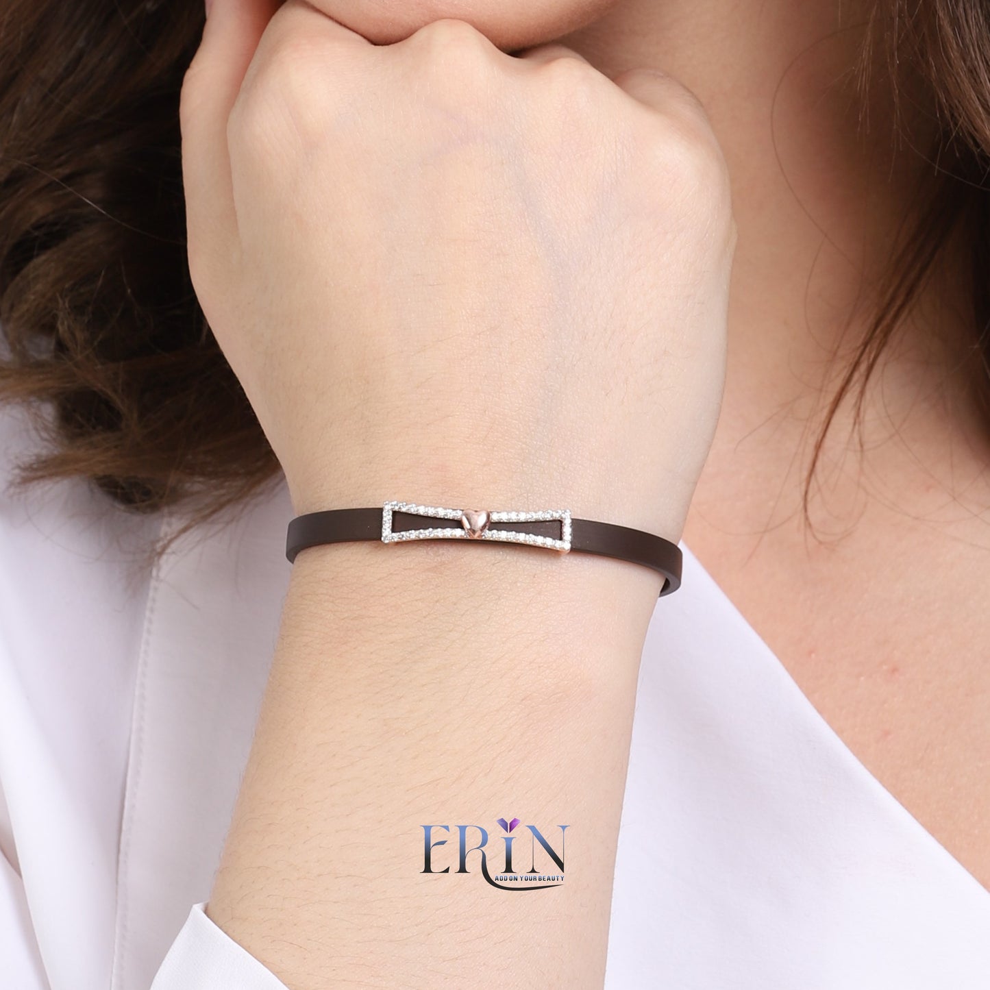 Beautiful Design Silver Silicon Belt Bracelet For all